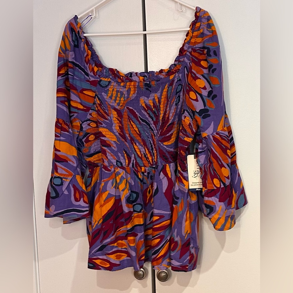 NWT Terra & Sky Bell Sleeve Blouse. Size 1X 16/18